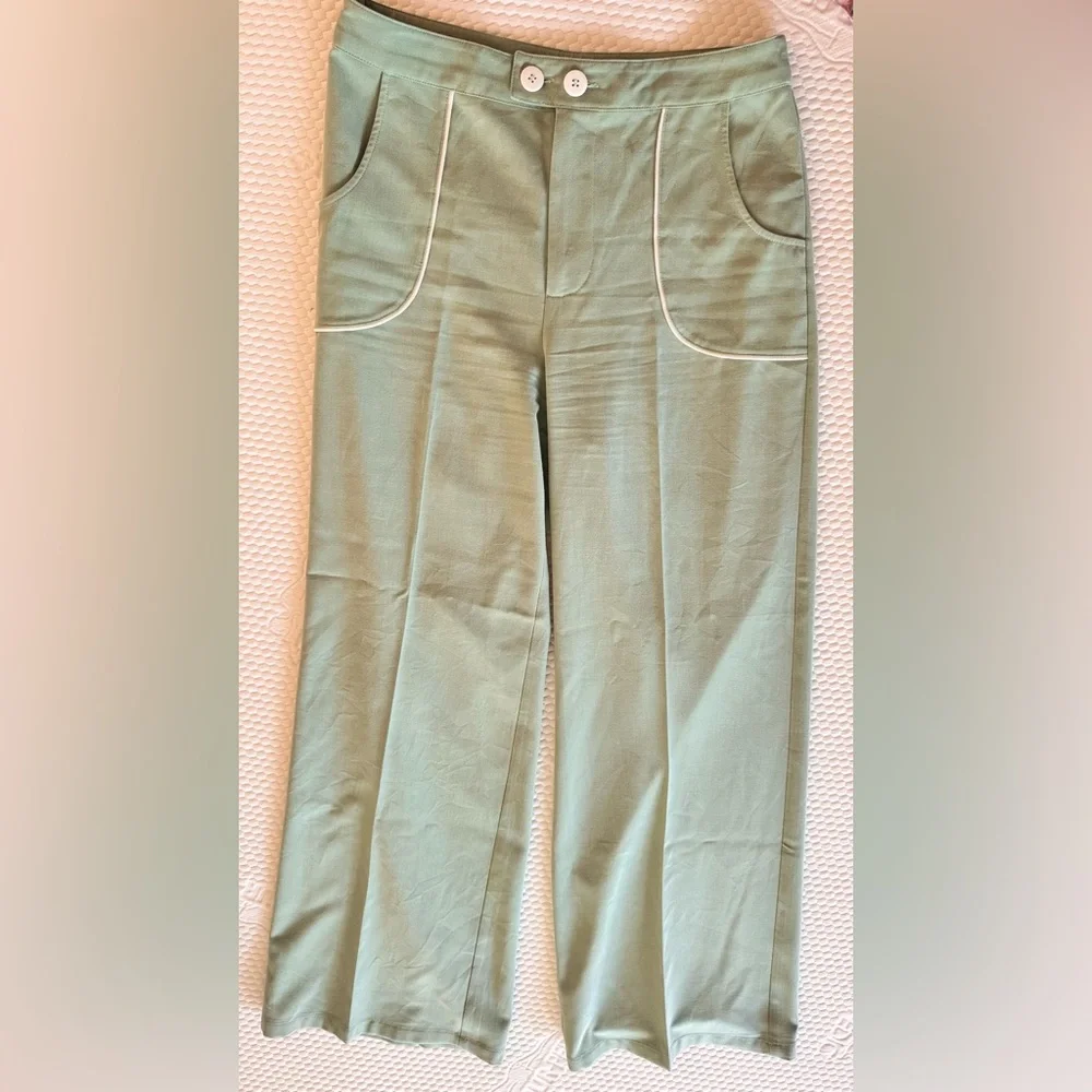 MODCLOTH Pastel Mint Green Wide Leg Trousers Pants w White Piping Trim